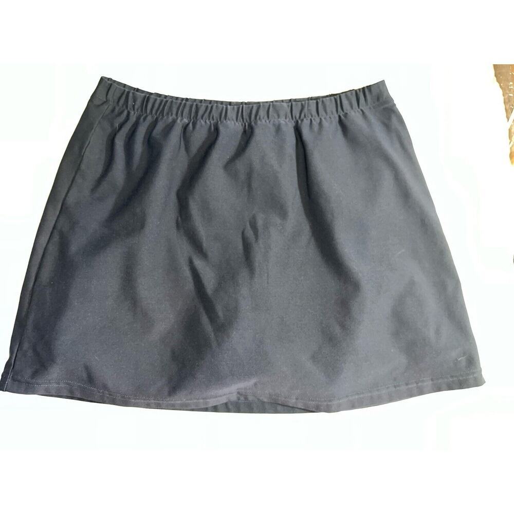 Women’s Nike Athletic Skirt Navy Blue Medium Shorts Running Walking